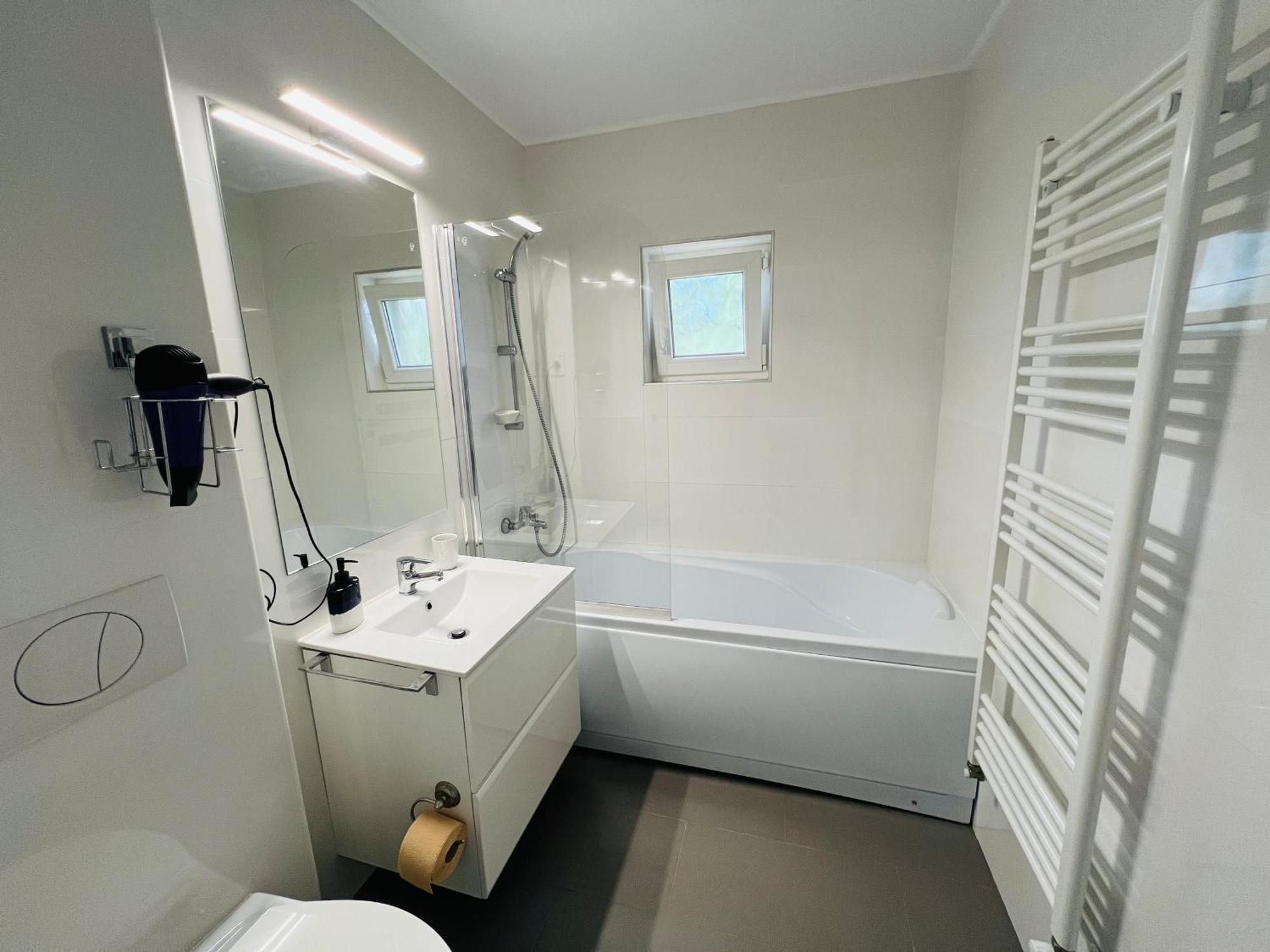 The White Pearl Apartment Oradea Luaran gambar